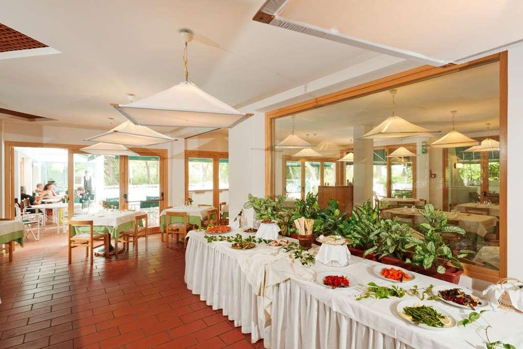 Domina Home Kyrie Isole Tremiti Restaurant foto